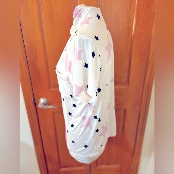 Stripe & Stare short pajama set - Picture 6 of 9